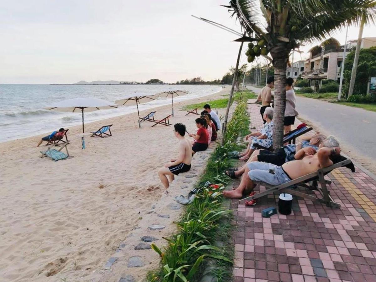 Ruen Thai Rim Haad Thang Kwian Esterno foto